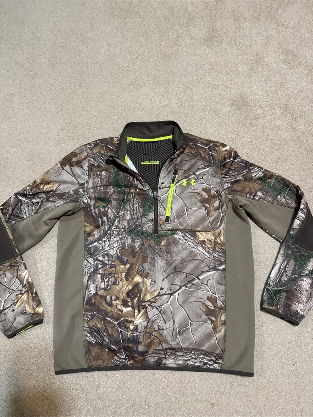Under Armour Men's Scent Control Real Tree Camo 1/4 Zip hunting Sweater Size L
